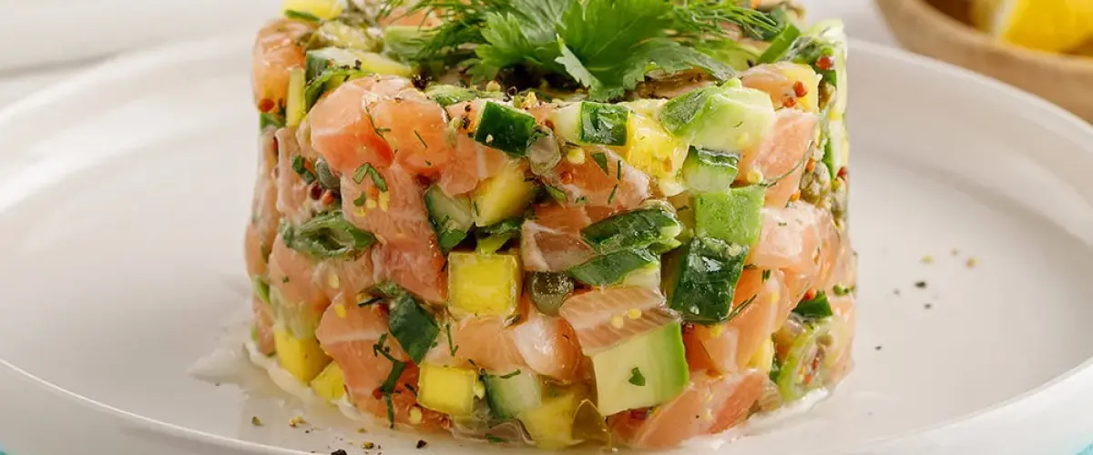 tatare de saumon mangue et avocat