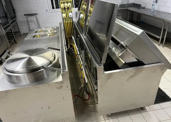 Piano de cuisson professionnelle