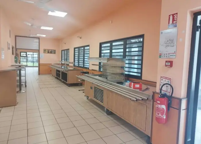 Vitrine base aerienne Matoury 3